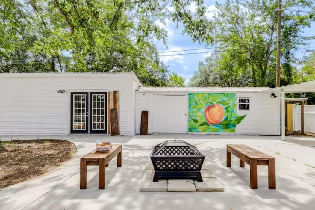 The Peach Family Friendly Oasis Holiday home Savannah